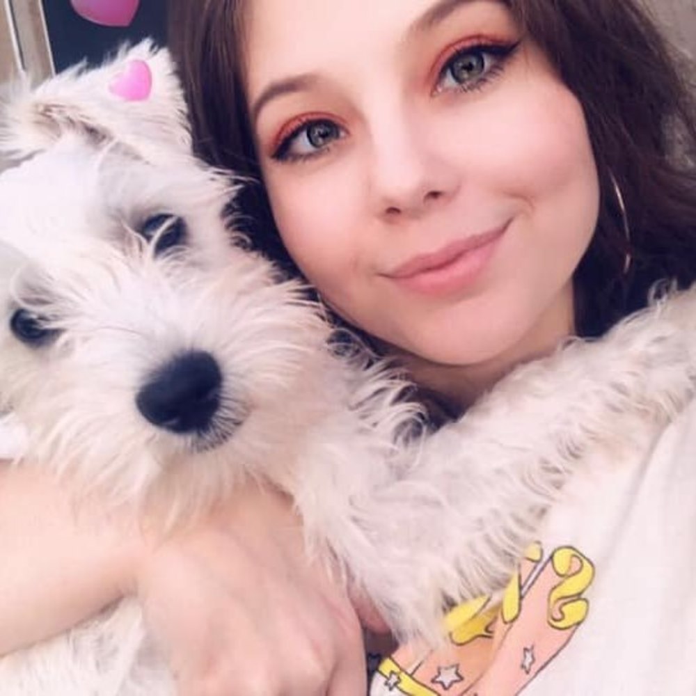 Meet your Posher, Alyssa